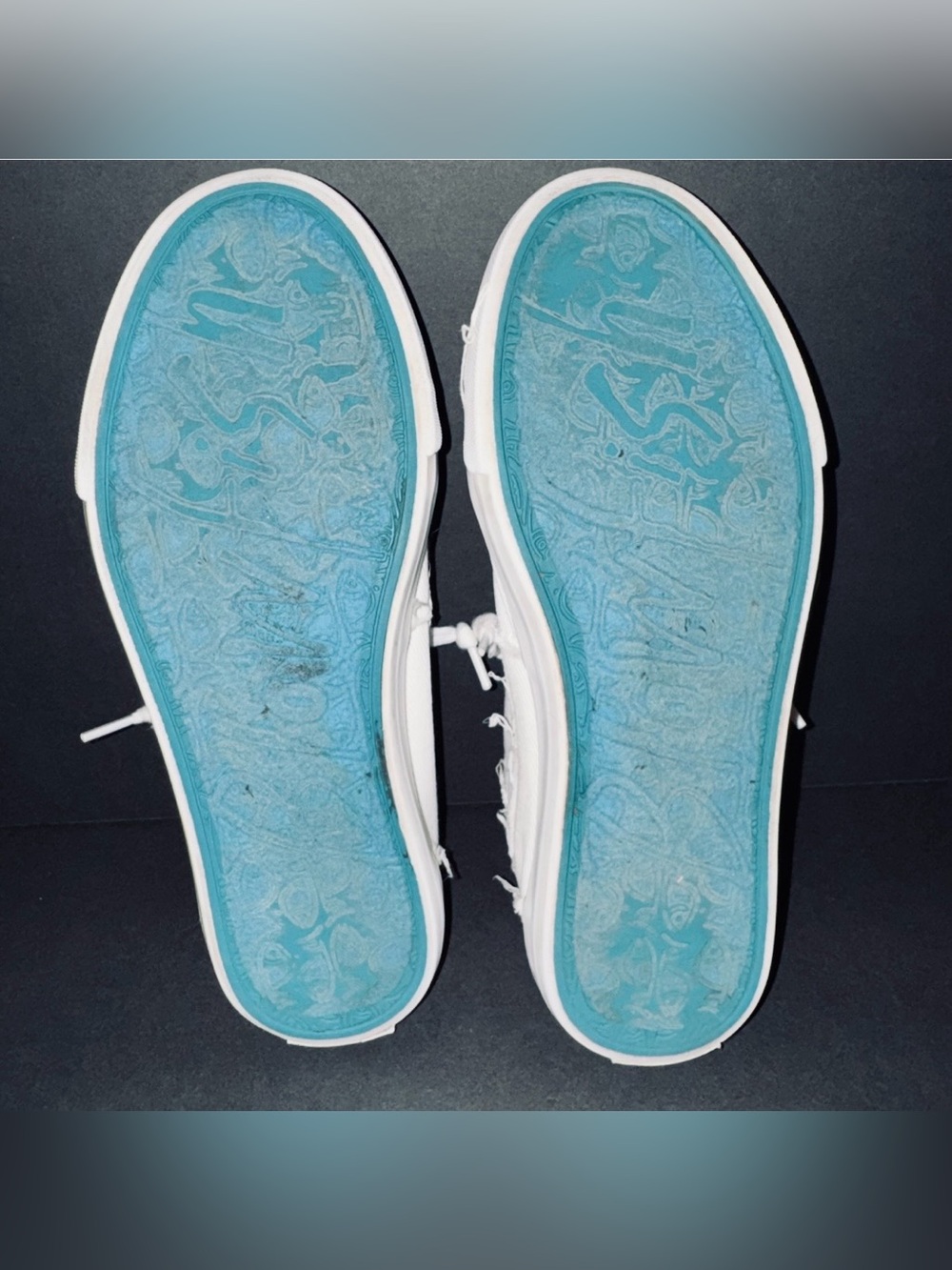 Blowfish Malibu “Maxine” White Canvas Frayed Distressed Sneakers, Sz 8.5 - Picture 13 of 13